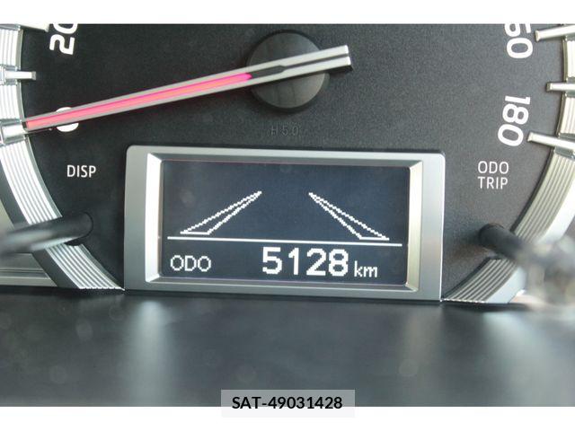 Toyota HIACE VAN 2018-03 7394556-27