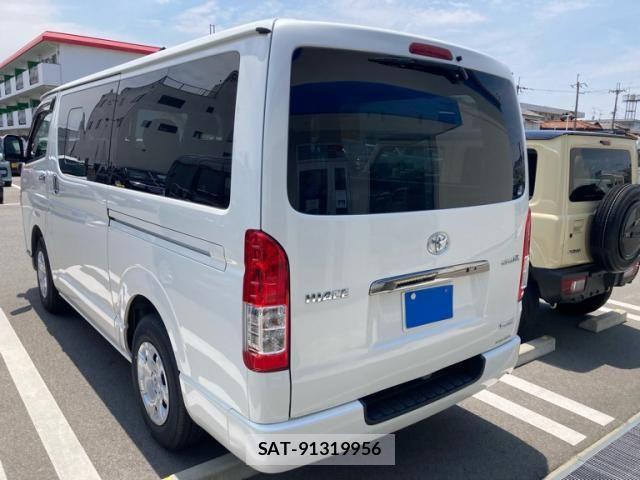 Toyota HIACE VAN 2021-05 7394557-9