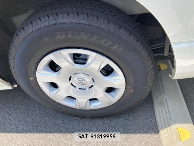 Toyota HIACE VAN 2021-05 7394557-10