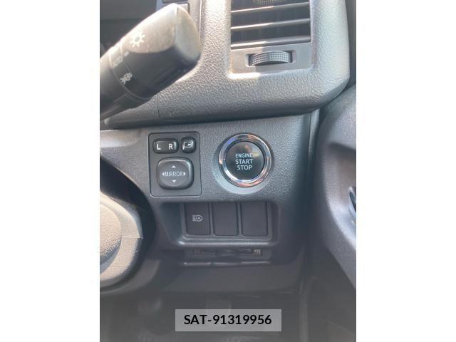 Toyota HIACE VAN 2021-05 7394557-18