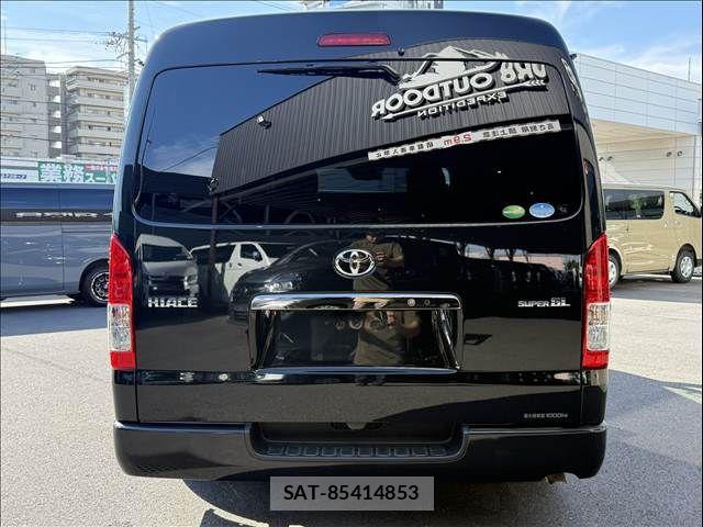 Toyota HIACE VAN 2018-06 7394553-2