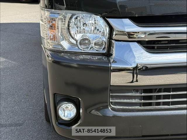 Toyota HIACE VAN 2018-06 7394553-4