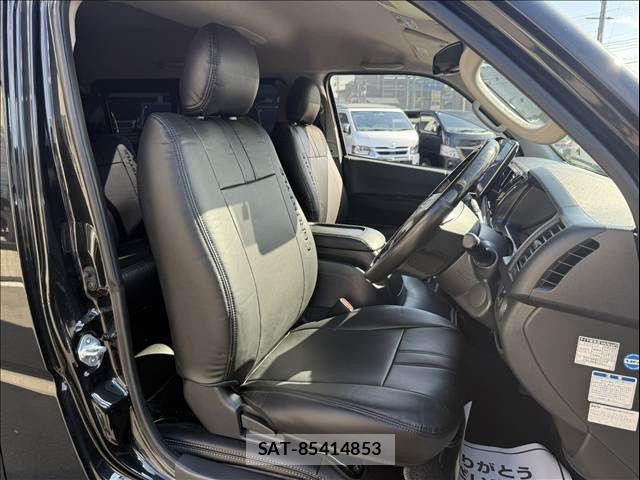 Toyota HIACE VAN 2018-06 7394553-8