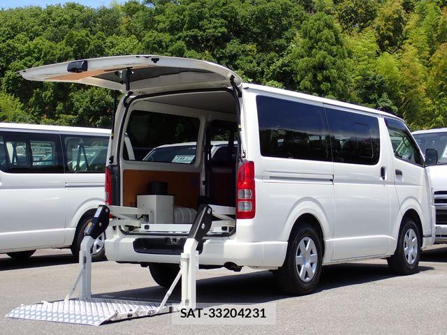 Toyota HIACE VAN 2021-03 7394561-0