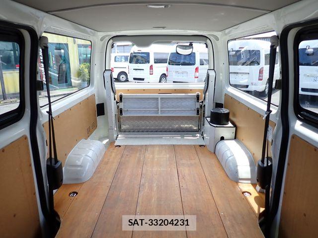 Toyota HIACE VAN 2021-03 7394561-26