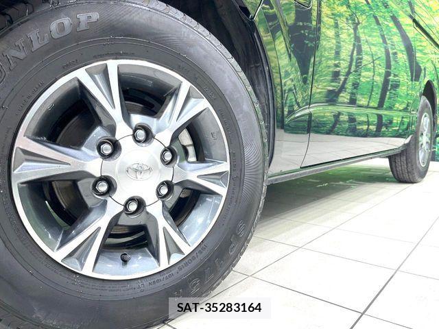 Toyota HIACE VAN 2023-07 7394559-13