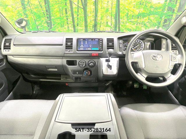 Toyota HIACE VAN 2023-07 7394559-1