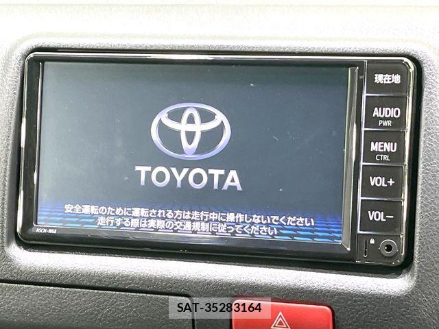 Toyota HIACE VAN 2023-07 7394559-2