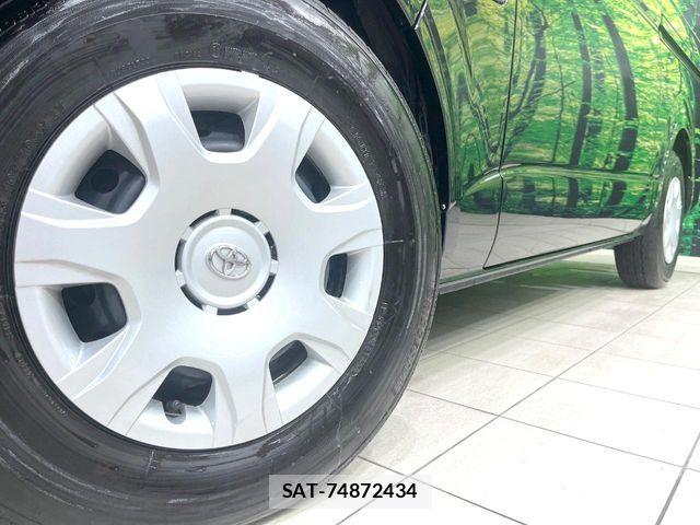 Toyota HIACE VAN 2022-05 7394555-13
