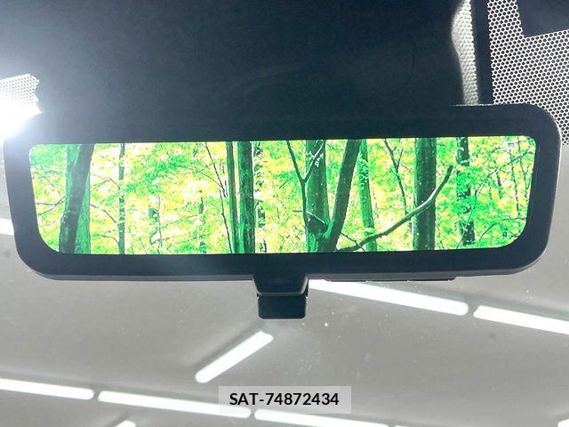 Toyota HIACE VAN 2022-05 7394555-4