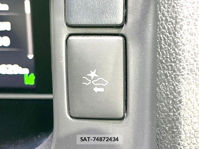 Toyota HIACE VAN 2022-05 7394555-5