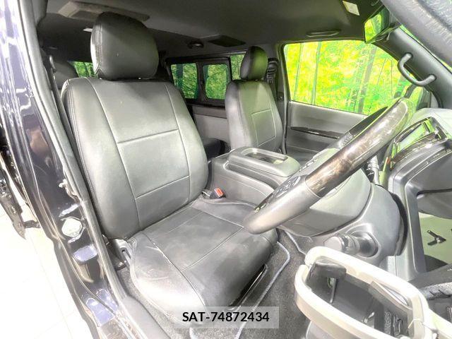 Toyota HIACE VAN 2022-05 7394555-8