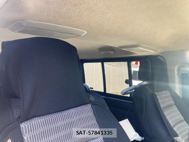 Toyota HIACE VAN 2012-03 7394565-9