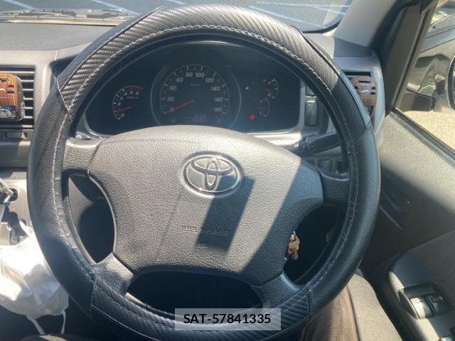 Toyota HIACE VAN 2012-03 7394565-10
