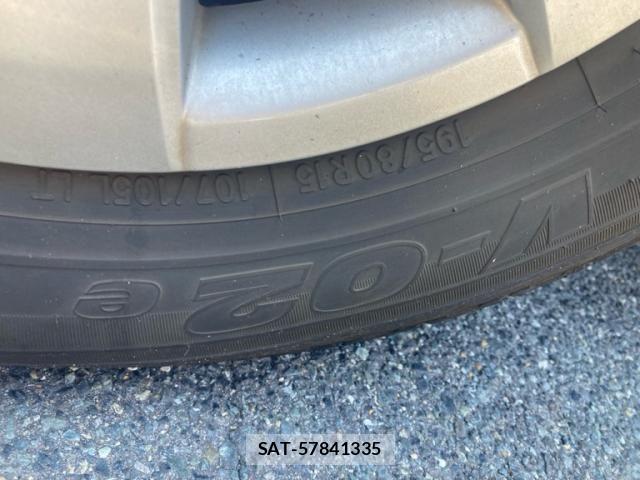 Toyota HIACE VAN 2012-03 7394565-19