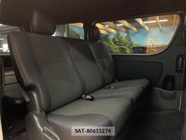 Toyota HIACE VAN 2025-10 7394547-9