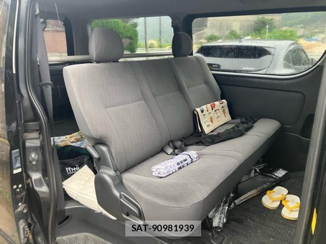 Toyota HIACE VAN 2011-07 7394562-10