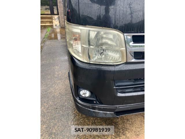Toyota HIACE VAN 2011-07 7394562-16