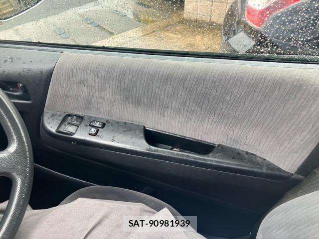 Toyota HIACE VAN 2011-07 7394562-17