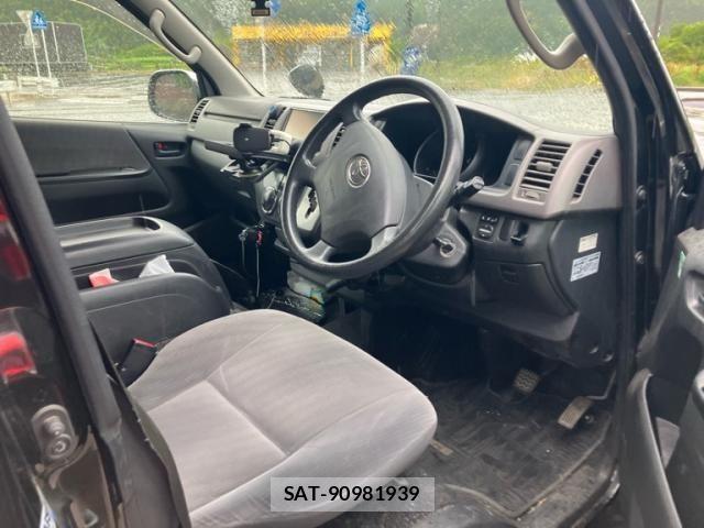 Toyota HIACE VAN 2011-07 7394562-8