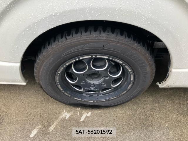 Toyota HIACE VAN 2012-03 7394564-9