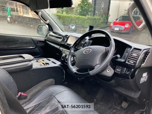 Toyota HIACE VAN 2012-03 7394564-10
