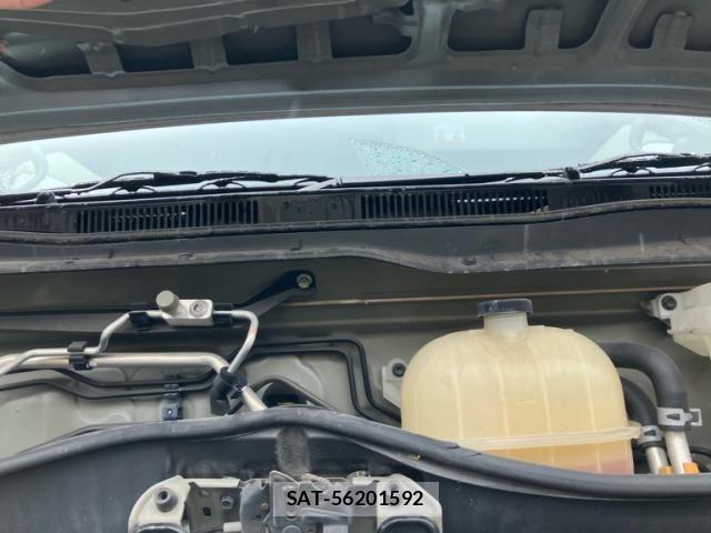 Toyota HIACE VAN 2012-03 7394564-13