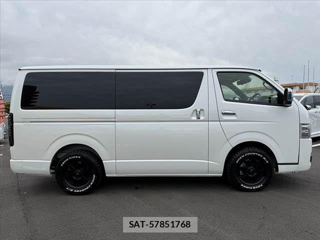 Toyota HIACE VAN 2025-09 7394548-9