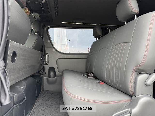 Toyota HIACE VAN 2025-09 7394548-17