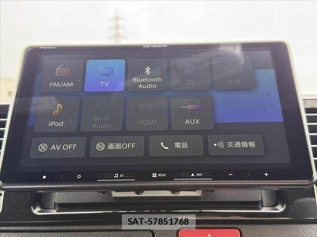 Toyota HIACE VAN 2025-09 7394548-3