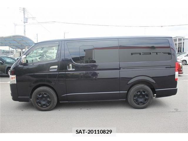 Toyota HIACE VAN 2022-05 7394554-9