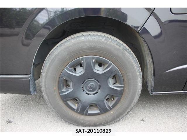 Toyota HIACE VAN 2022-05 7394554-12
