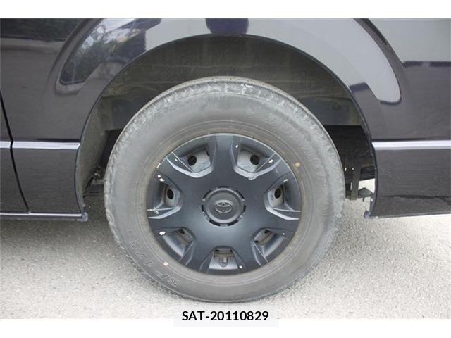 Toyota HIACE VAN 2022-05 7394554-27