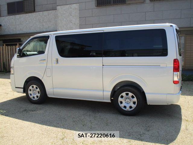 Toyota HIACE VAN 2026-06 7394546-4