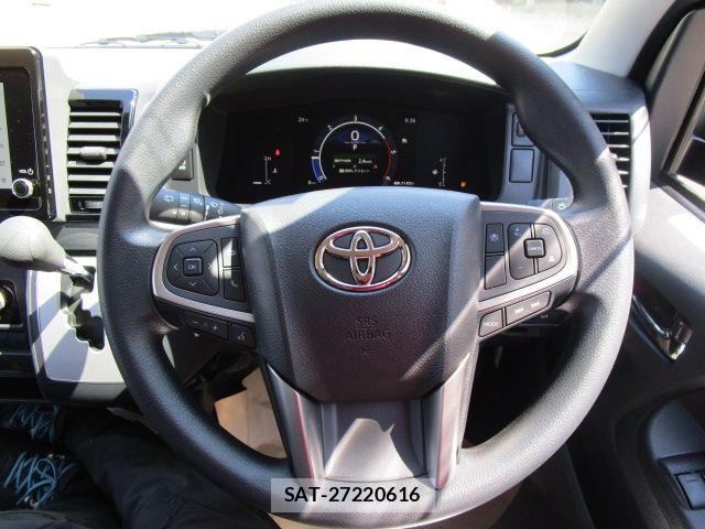 Toyota HIACE VAN 2026-06 7394546-7