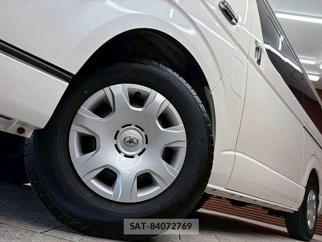 Toyota HIACE VAN 2025-04 7394549-10