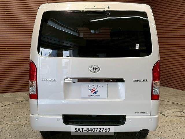 Toyota HIACE VAN 2025-04 7394549-18