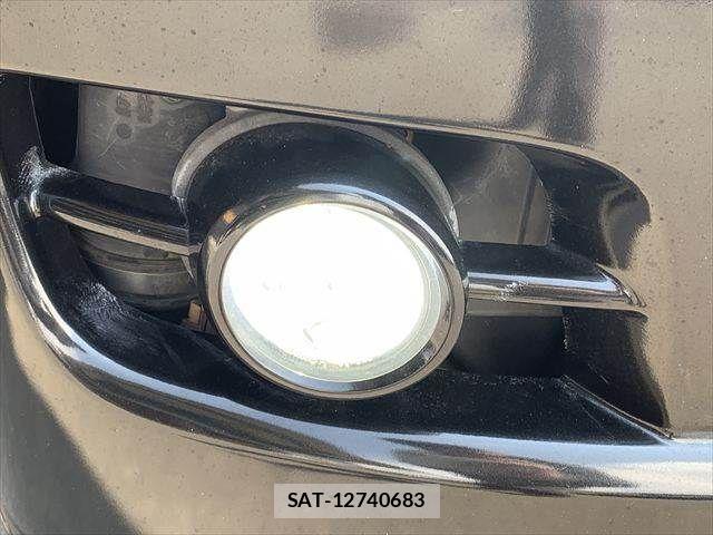 Toyota HIACE VAN 2009-08 7393651-12