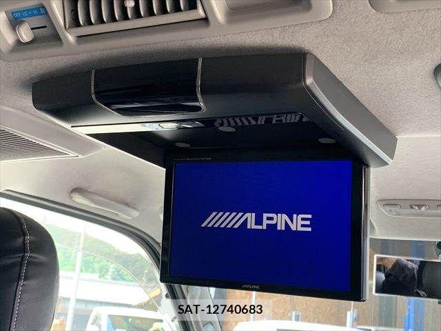 Toyota HIACE VAN 2009-08 7393651-6