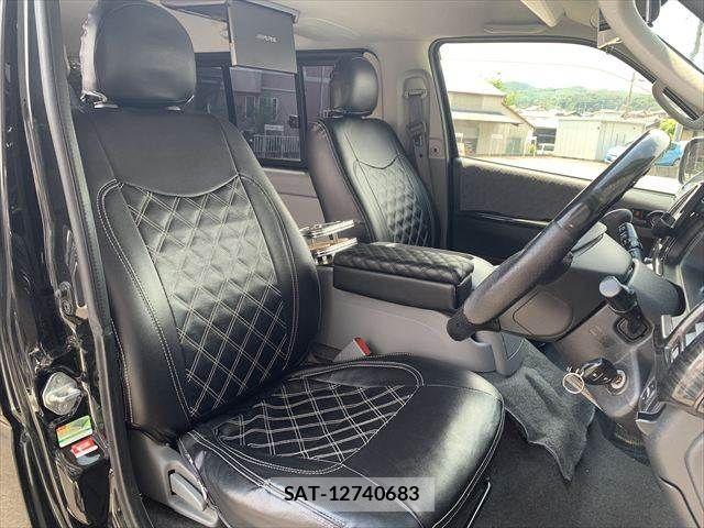 Toyota HIACE VAN 2009-08 7393651-7