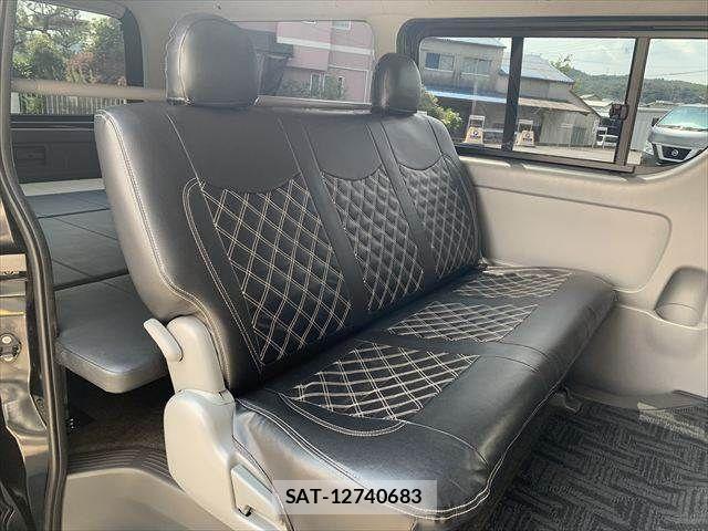 Toyota HIACE VAN 2009-08 7393651-8