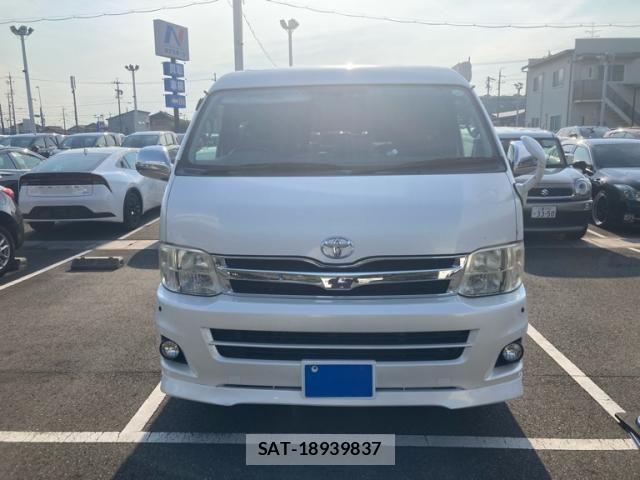 Toyota HIACE VAN 2013-11 7458468-0