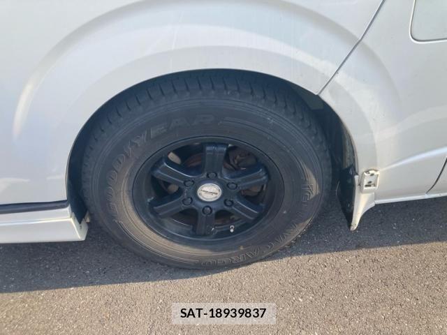 Toyota HIACE VAN 2013-11 7458468-7