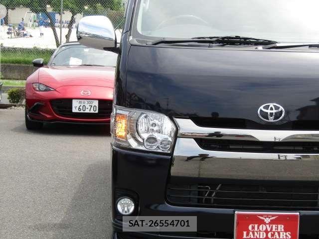 Toyota HIACE VAN 2016-09 7458460-23