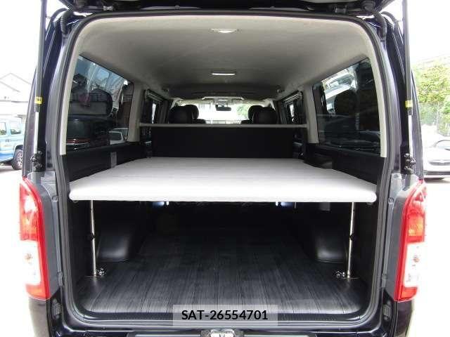 Toyota HIACE VAN 2016-09 7458460-3