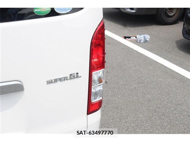 Toyota HIACE VAN 2020-01 7458459-11