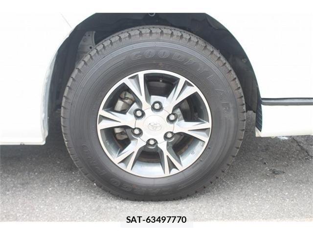 Toyota HIACE VAN 2020-01 7458459-14