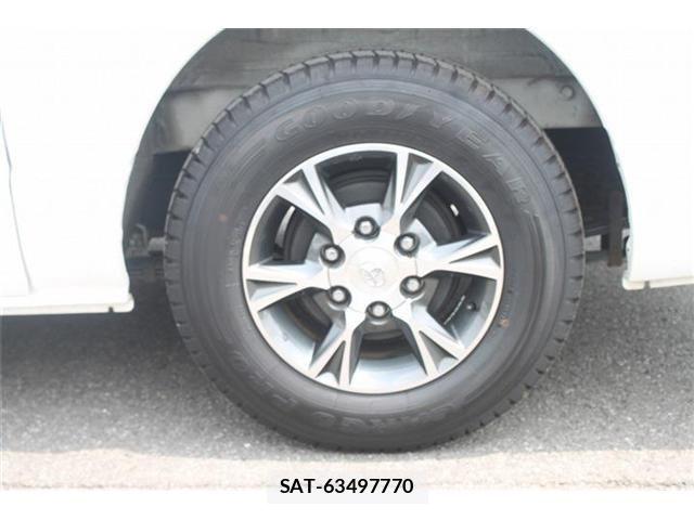 Toyota HIACE VAN 2020-01 7458459-16