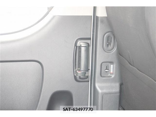 Toyota HIACE VAN 2020-01 7458459-23