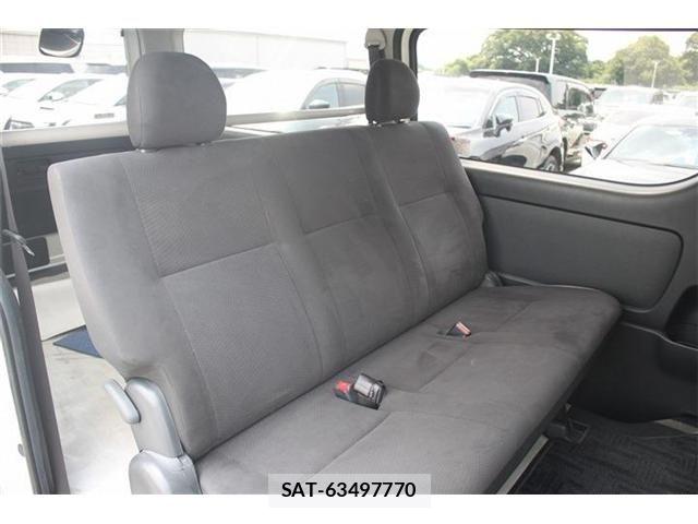 Toyota HIACE VAN 2020-01 7458459-24